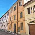 La Fenice Grazioso In Centro Con Cortile Privato