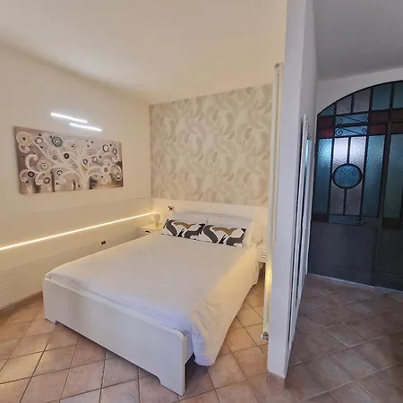 La Fenice Grazioso In Centro Con Cortile Privato * Forlì