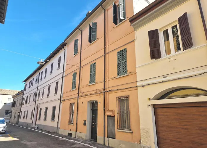La Fenice Grazioso In Centro Con Cortile Privato