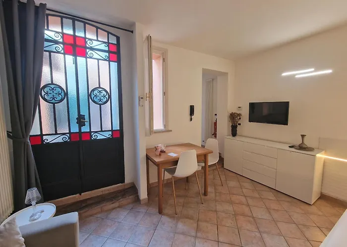 La Fenice Grazioso In Centro Con Cortile Privato