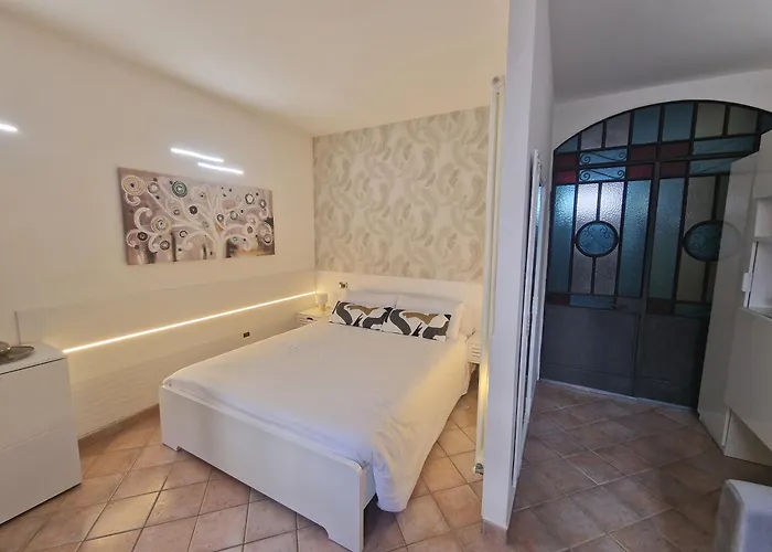 La Fenice Grazioso In Centro Con Cortile Privato * Forlì